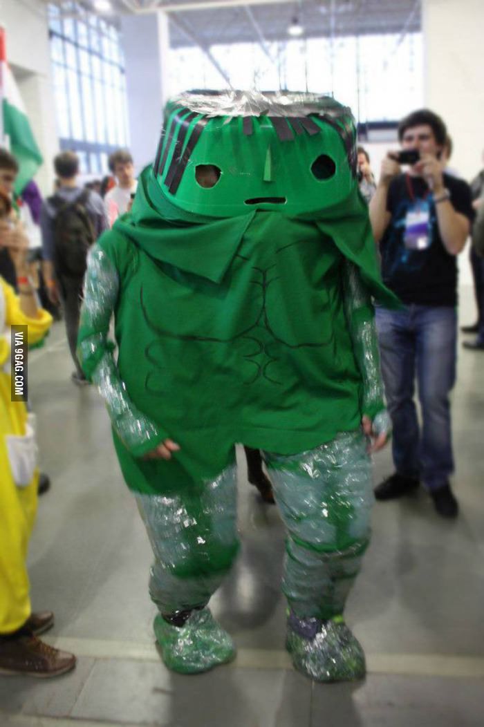 A bad Hulk cosplay