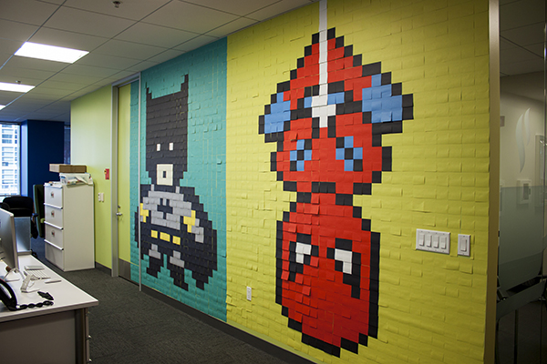 He Was Tired Of Looking At Boring Office Walls, So He Bought 9,000 Post-It Notes. The Result Is Amazing