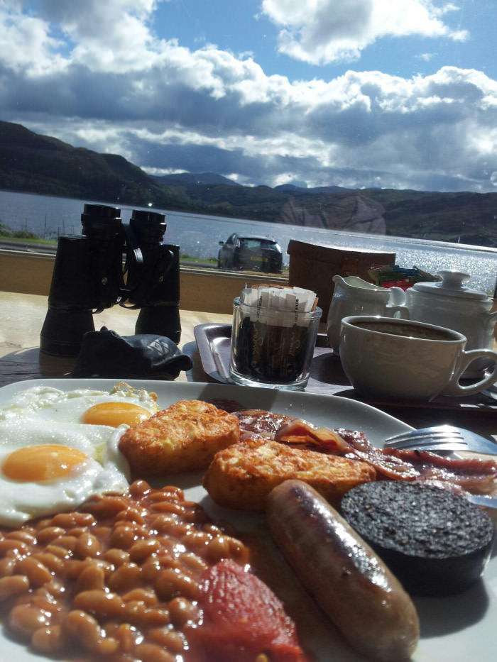 Breakfast made even beter with a view.