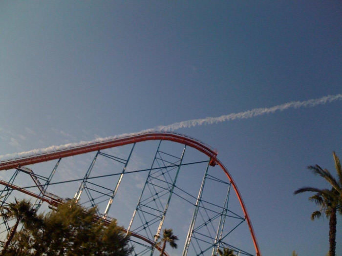 How the airplane trail lines up with the roller coaster